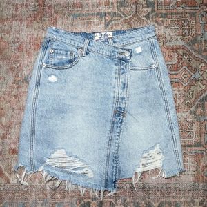 Free People Parker Denim Wrap Asymmetrical Size 26 High Rise Distressed jean